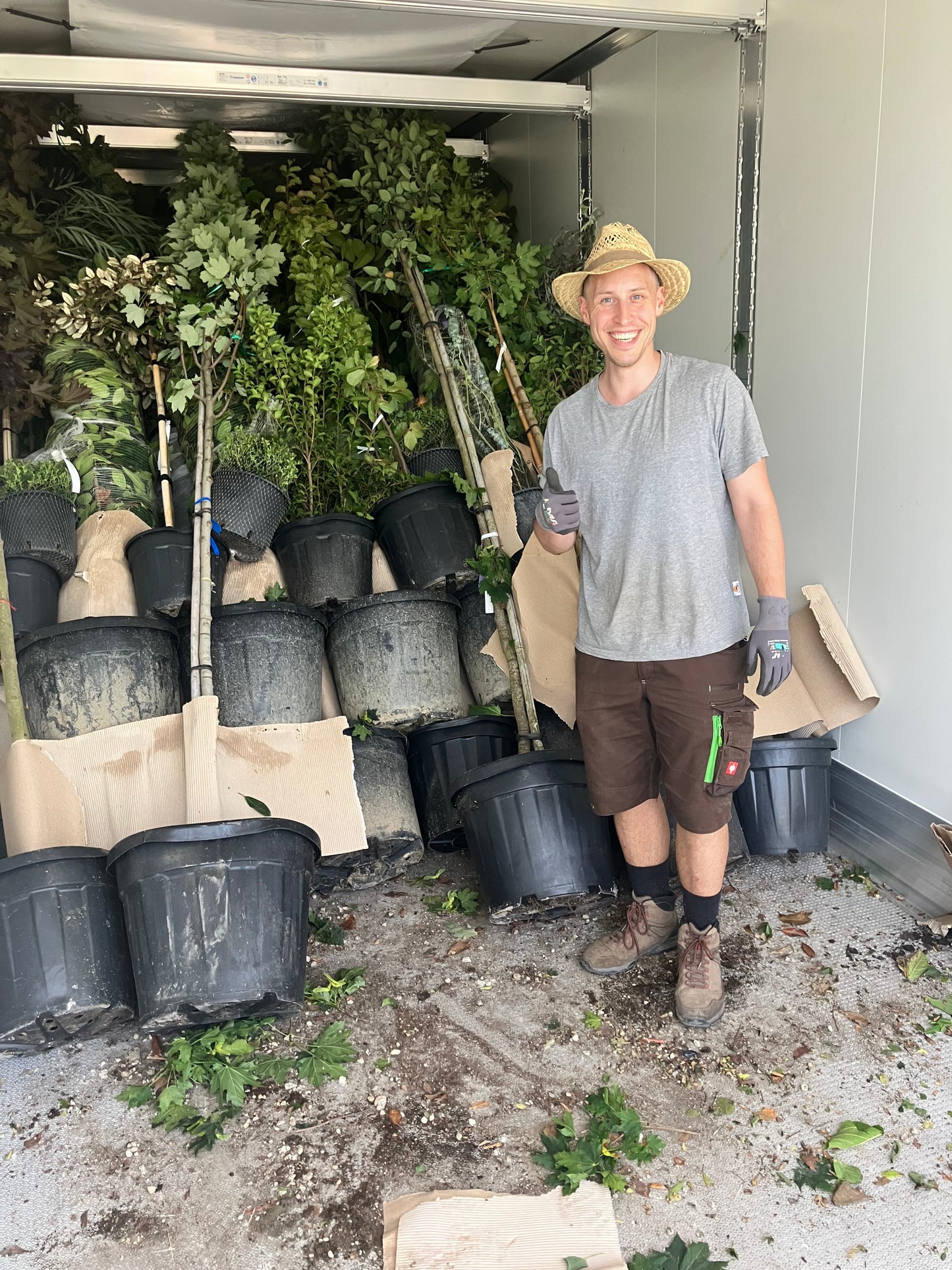 Besuch in der Baumschule - Termin buchen | Pflanzenauswahl & Beratung